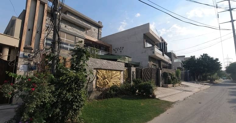 House Of 14 Marla Available For Sale In Punjab Small Industries Colony 3