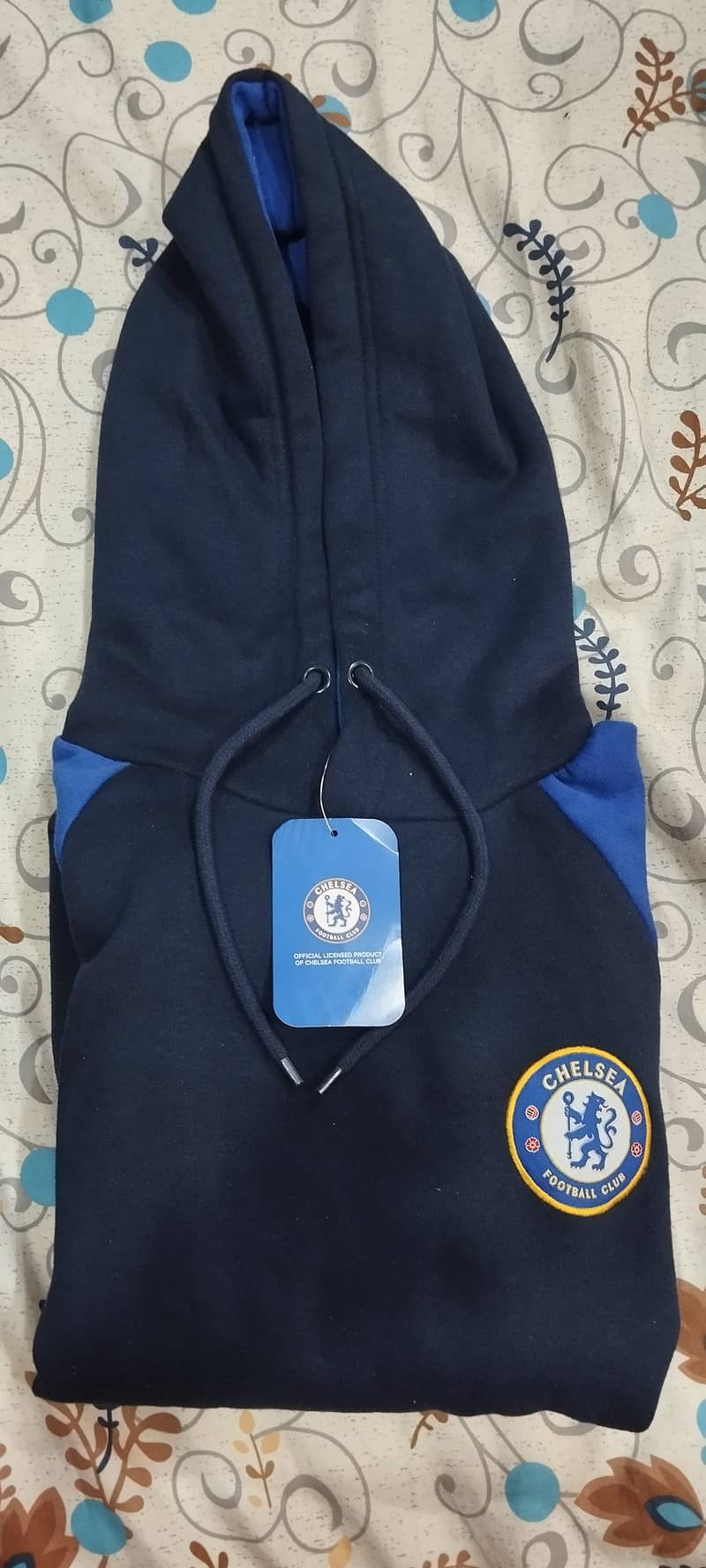 Chelsea Official Fan Merchandise (Hoodie) 0