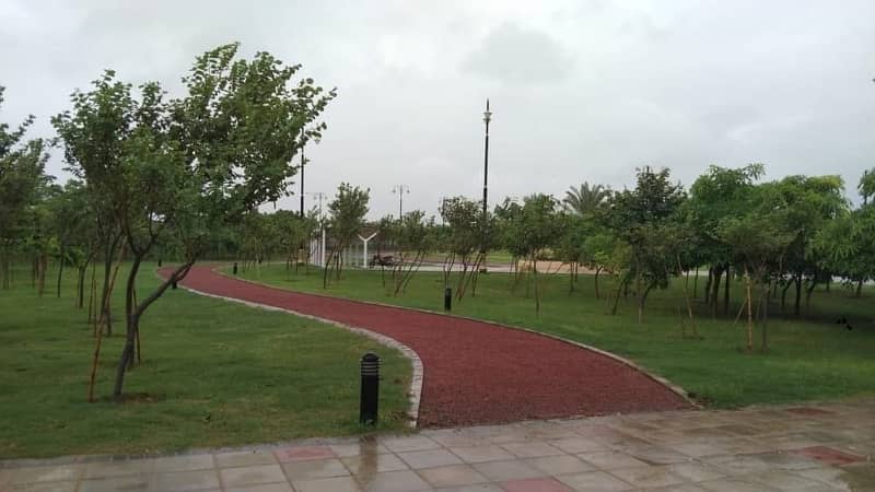 1000 SQ YARDS PLOT FOR SALE | Luxury Living with Prime Location & High Investment Potential | PRECINCT-20 Bahria Town Karachi. 0