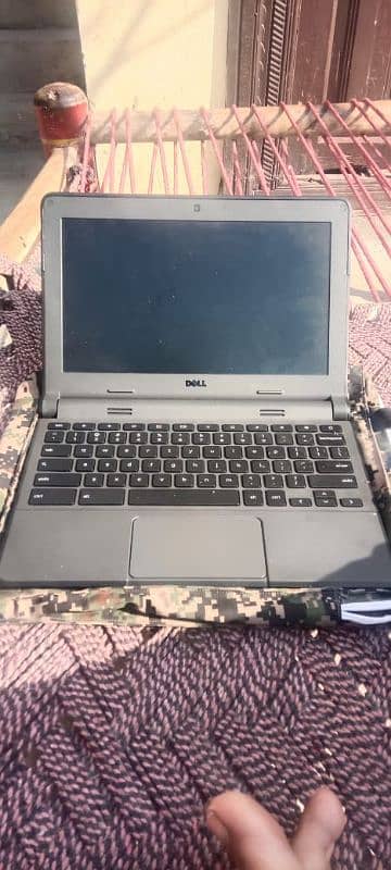 Dell Chrome Book 1