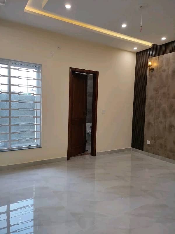 5 Marla Designer House Available For Rent 5