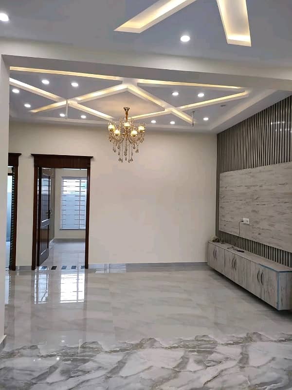 5 Marla Designer House Available For Rent 10