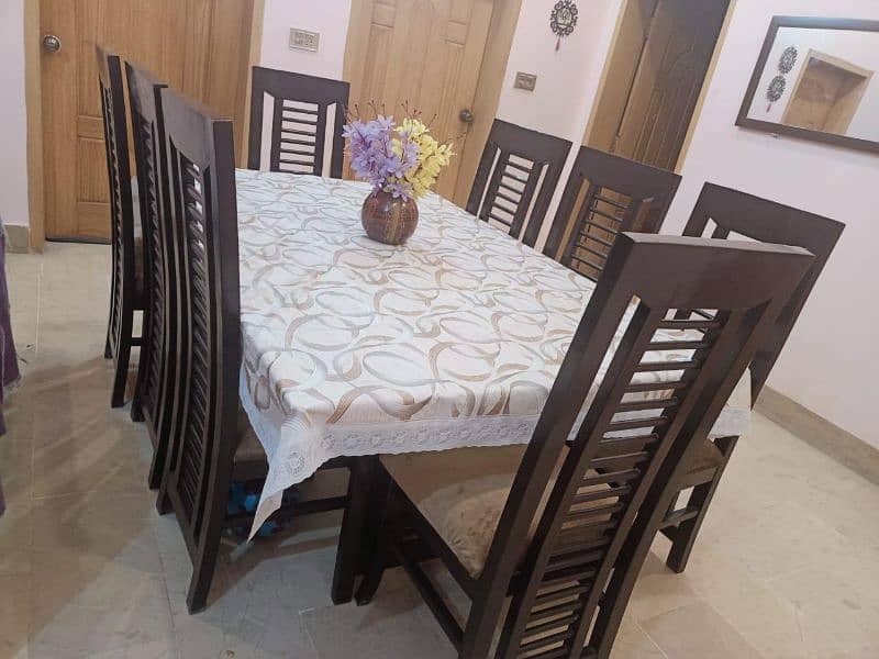 Dinning Table with 8 chairs 7