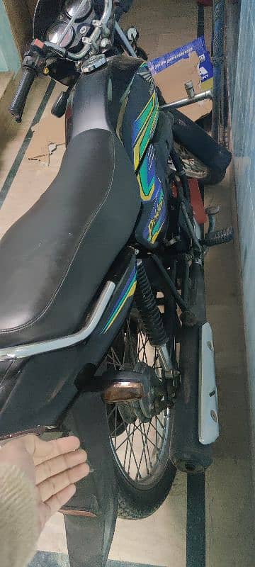 Honda prodor good condition 2