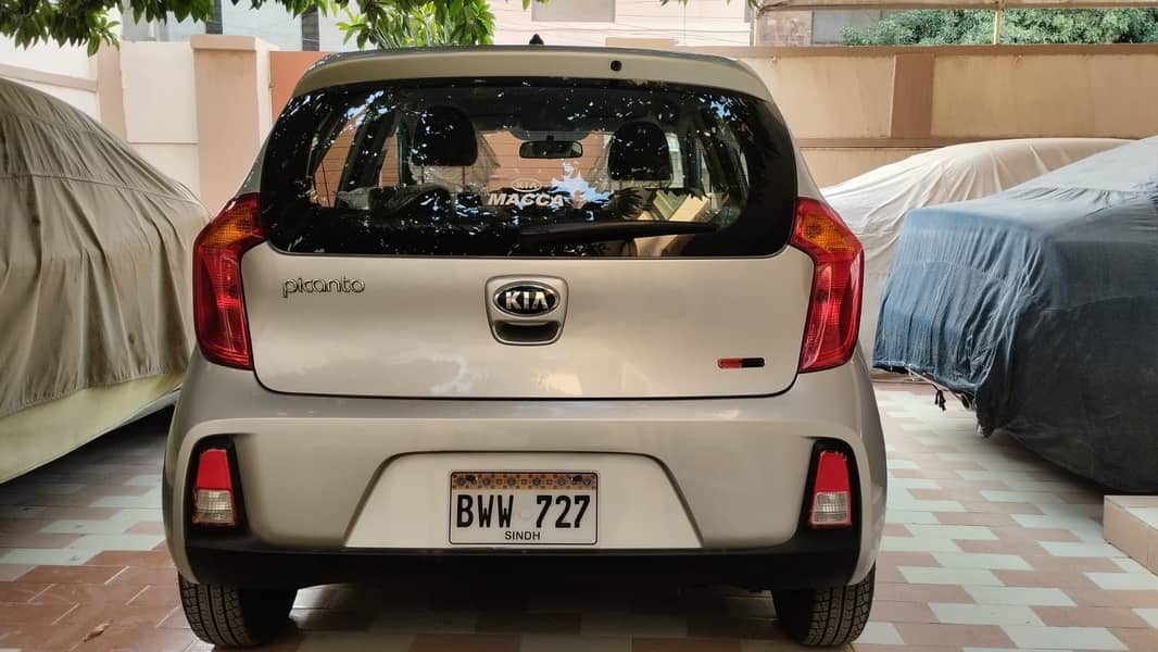 KIA Picanto 1.0 AT 2022 13