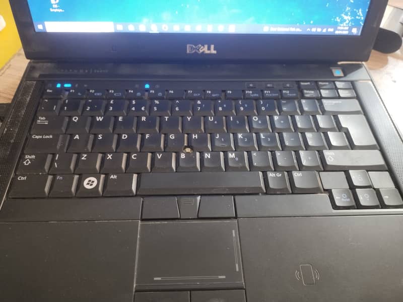 Laptop Dell Latitude E6400 Urgent For Sale Windows 8 5