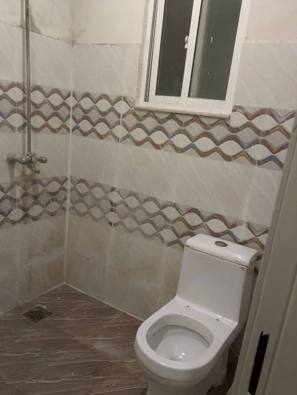 brand new Flat for rent in Johar town for Bachelor (Student + Job holder) and silent office software house + call centre 3