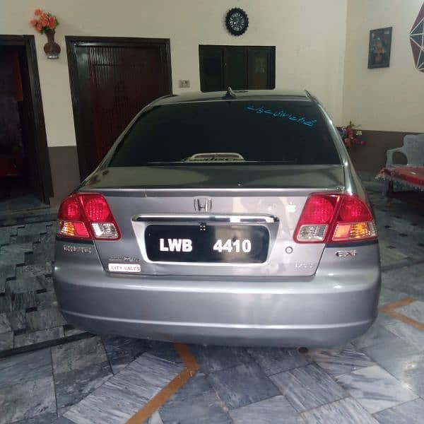 Honda Civic Oriel 2005 8