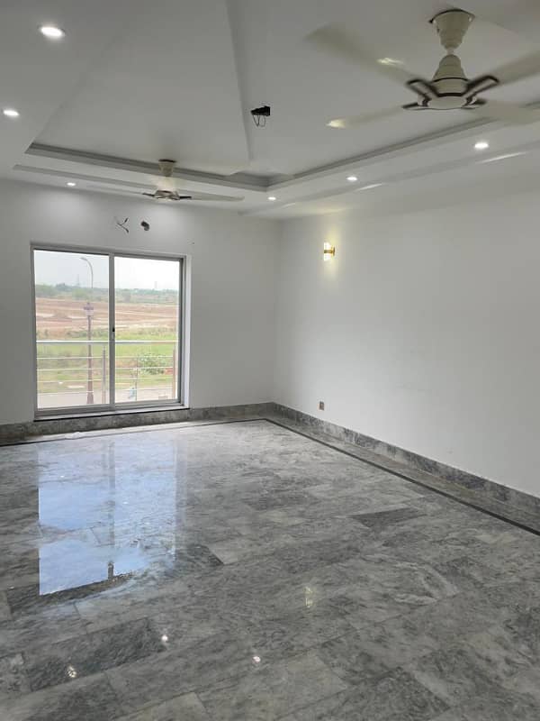 5 Marla Beautiful House With Basement Available For Rent In Lake City Sector M-7B 7