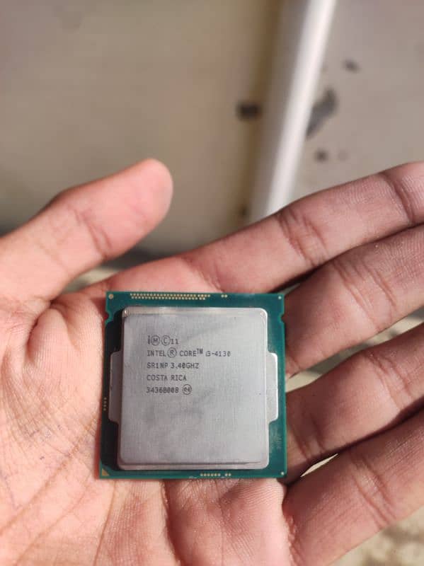 Intel Core i3 4th Gen 4130 3.40 GHz 1