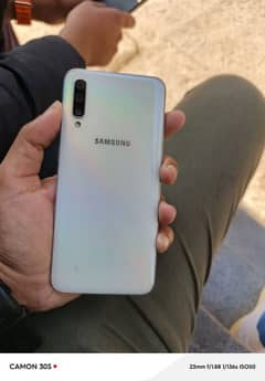 Samsung a50 4/128