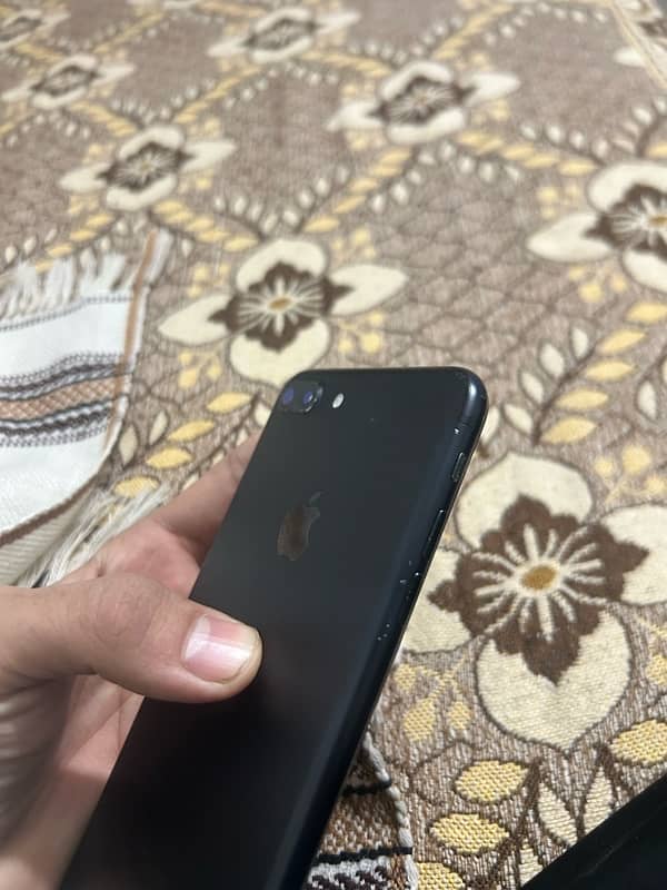 iPhone 7 Plus 256GB black colour battery change 1