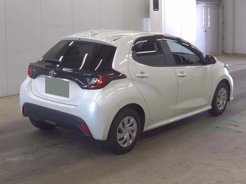 Toyota Yaris 22/24 3