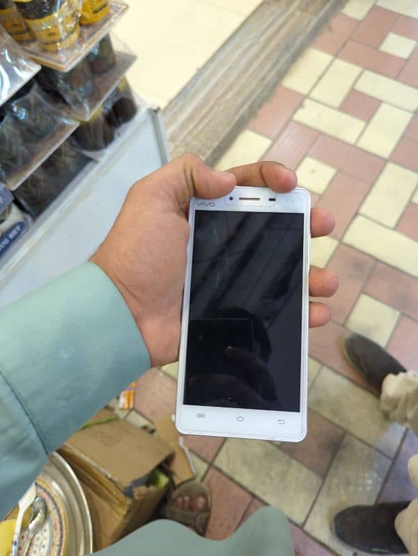 Vivo y51A 3