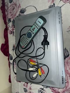 NOBEL DVD-062 DVD PLAYER with remote and wires