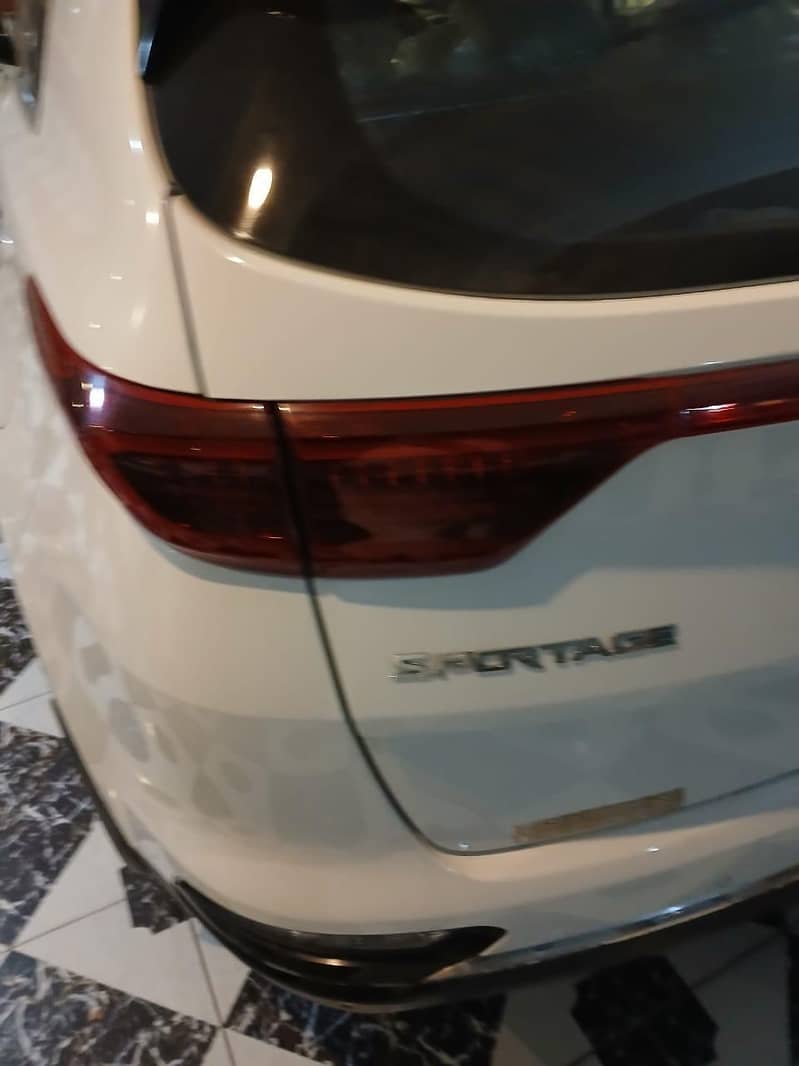 KIA Sportage FWD 2020 Model 16