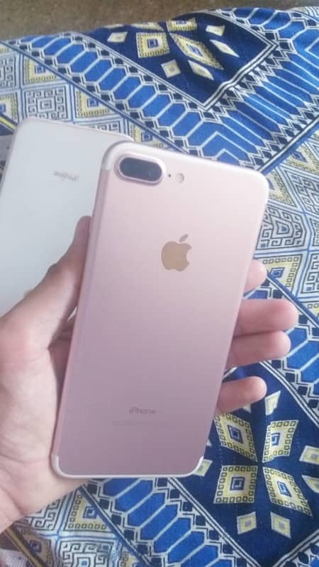 iPhone 7plus 32 GB PTA Officially  approved 0