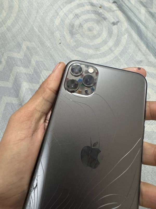 Iphone 11 pro max Jv 256gb read add Must 2