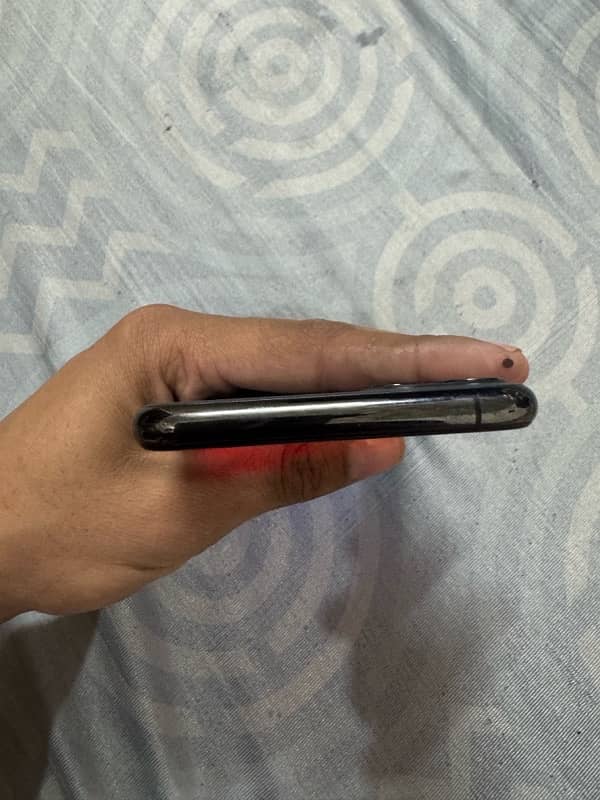 Iphone 11 pro max Jv 256gb read add Must 5