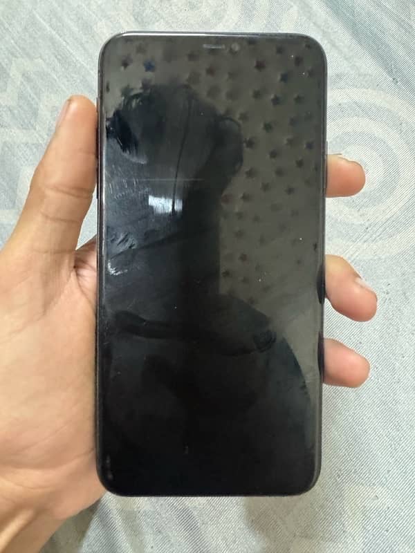 Iphone 11 pro max Jv 256gb read add Must 7