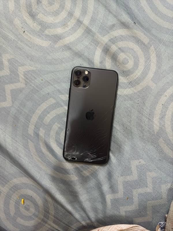 Iphone 11 pro max Jv 256gb read add Must 10