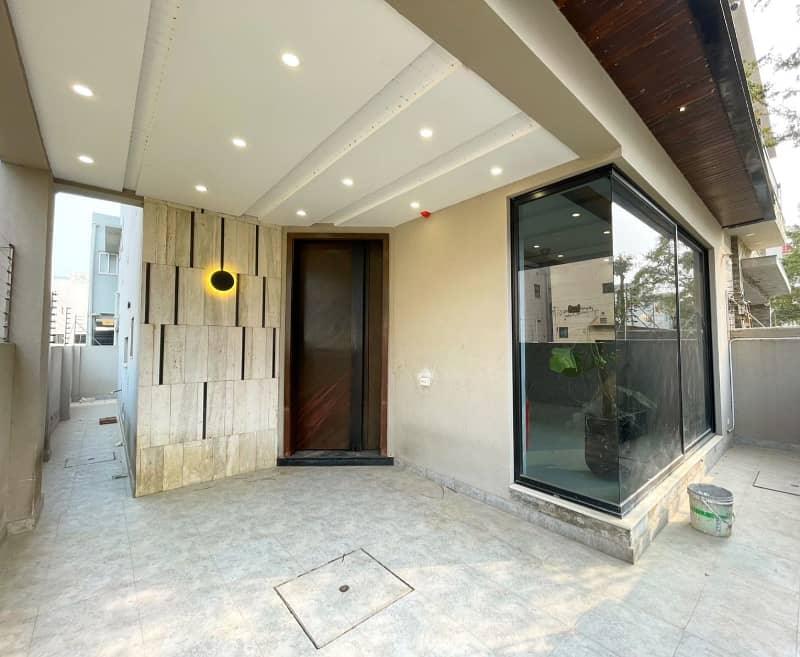 5 Marla full house available for rent in dha phase 9 town very good location 1