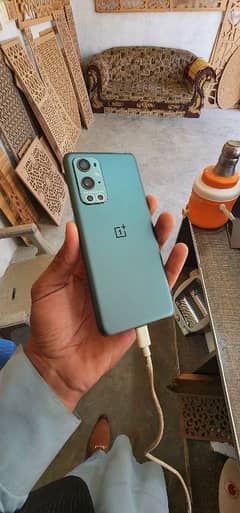 ONEPLUS