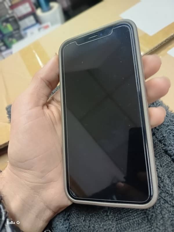 i phone x 256gb  non pta only whatsapp -03029357154 4