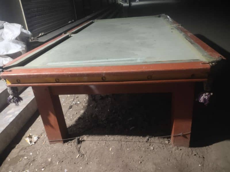 snooker table siz 5 10. 0