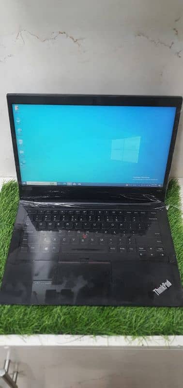 Lenovo IdeaPad  core I3 8 Gen 1