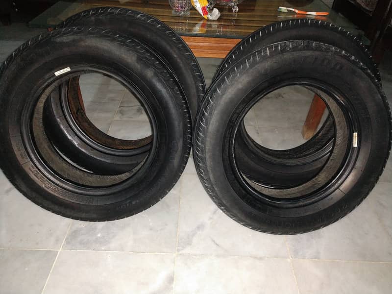 Used Tyre for urgent Sale 1