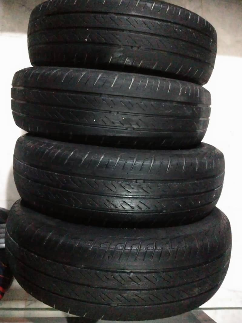 Used Tyre for urgent Sale 3