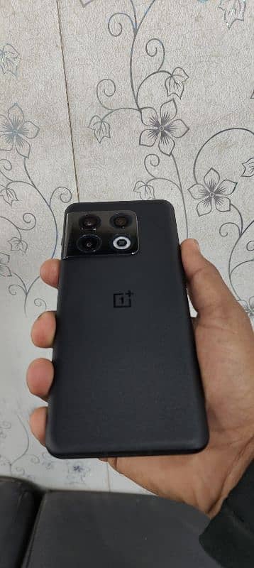 One plus 10pro 12/256 GB PTA approved 1