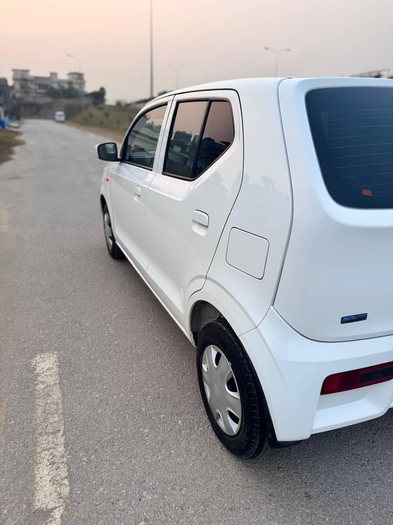 Suzuki Alto VXL AGS 2023 3