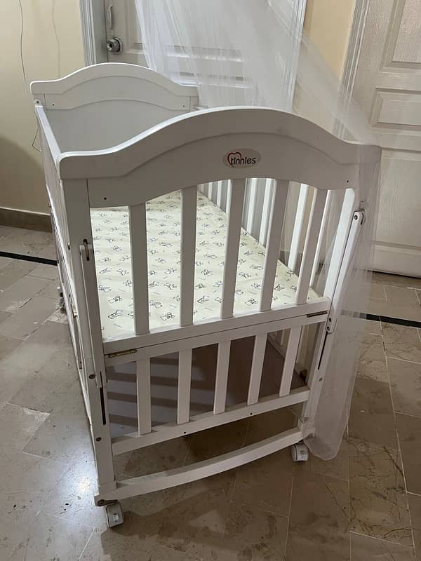 Urgently Selling Tinnies Baby Cot along with Molty Foam Mattress 5