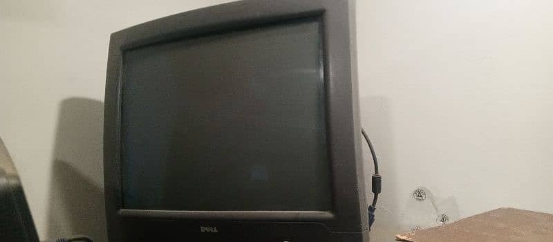 Dell Old Monitor for sale 1