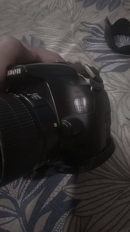 CANON 1200D with 18.55 lens 5