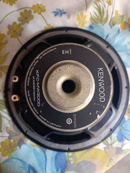 Kenwood woofer 0 condition 1