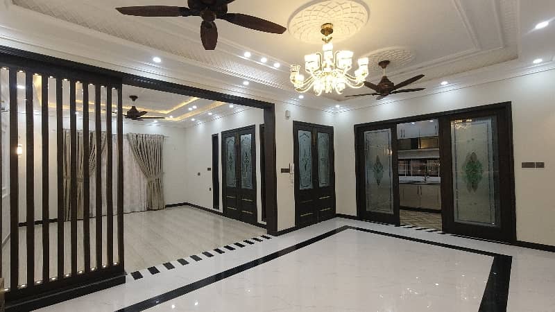 10 Marla House For sale Is Available In Bismillah Housing Scheme 8