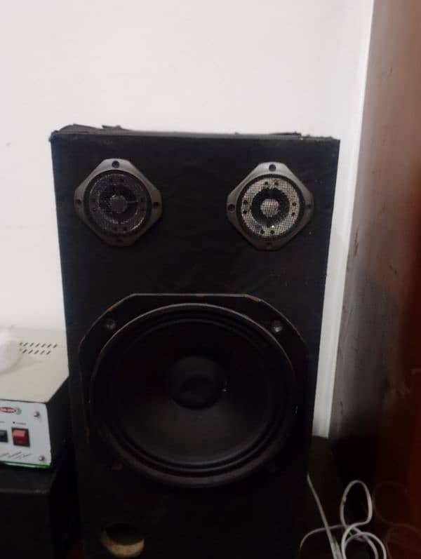 speaker plus amplifier for sale 0