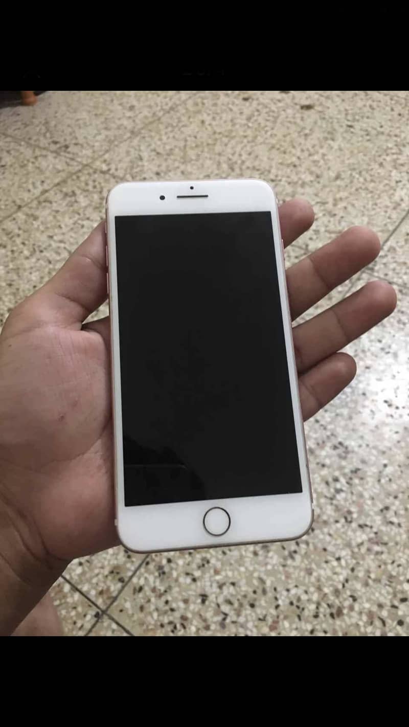 I phone 7 plus jv 128 gb contact 03198133878 2