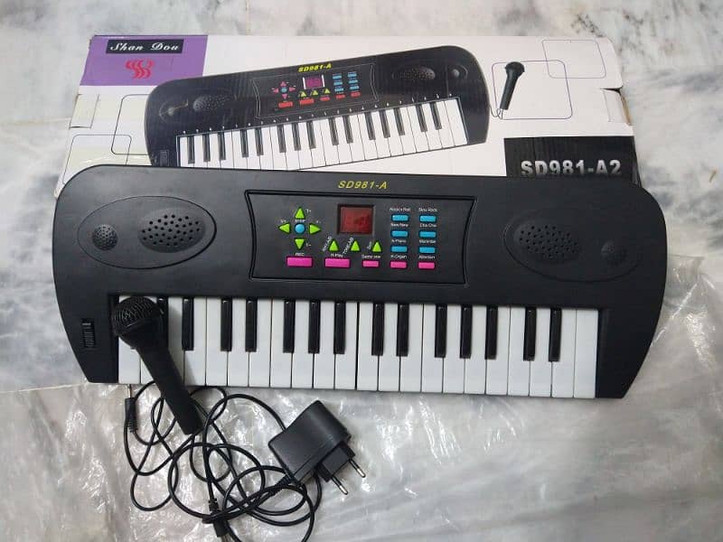 Piano Toy 0