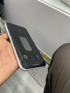 iphone xr 64gb