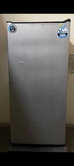 Dawlance Refrigerator Single Door Model 9106 Black and Silver