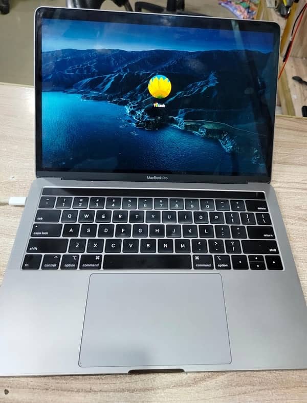 Macbook 2018 pro 10/10 Excellent condition 1