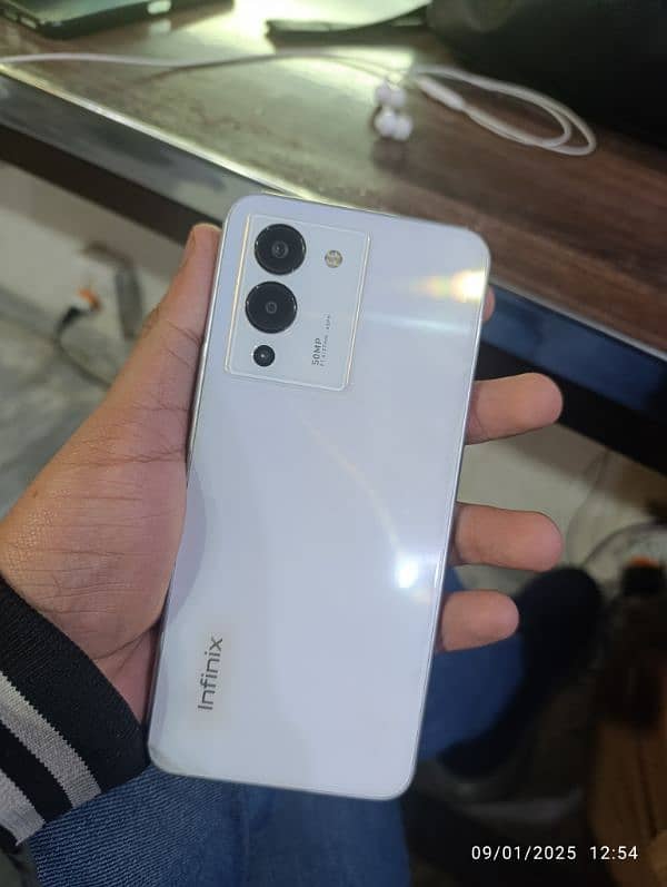 Infinix note 12 8gb 0