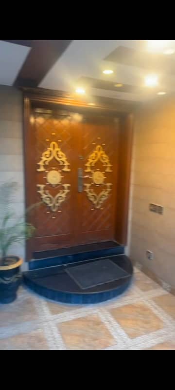 10 MARLA HOUSE FOR SALE LDA APPROVED GAS AVAILABLE IN SOUTHERN BLOCK PHASE 1 BAHRIA ORCHARD LAHORE 2