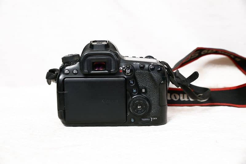 6D mark Ii body  170000 5