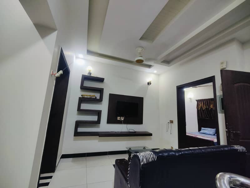 5 Marla Luxury Fully Furnished Upper Portion Available For Rent in AA Block Bahria Town Lahore 2