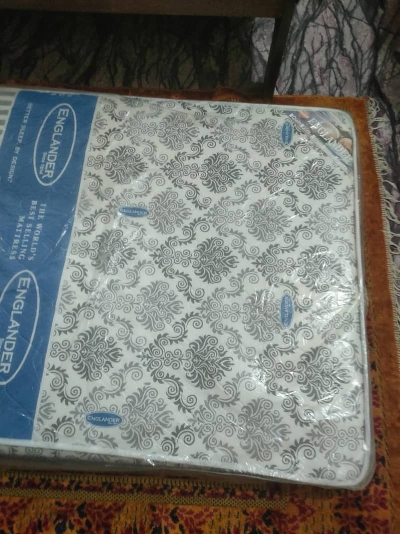 Hybride Matress for single bed one side medicated one side foamed. 0